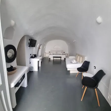 White 4*