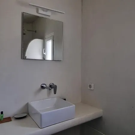 Aparthotel White Foinikiá