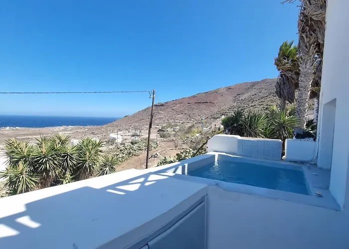 Ξενοδοχείο με διαμερίσματα White Φοινικιά