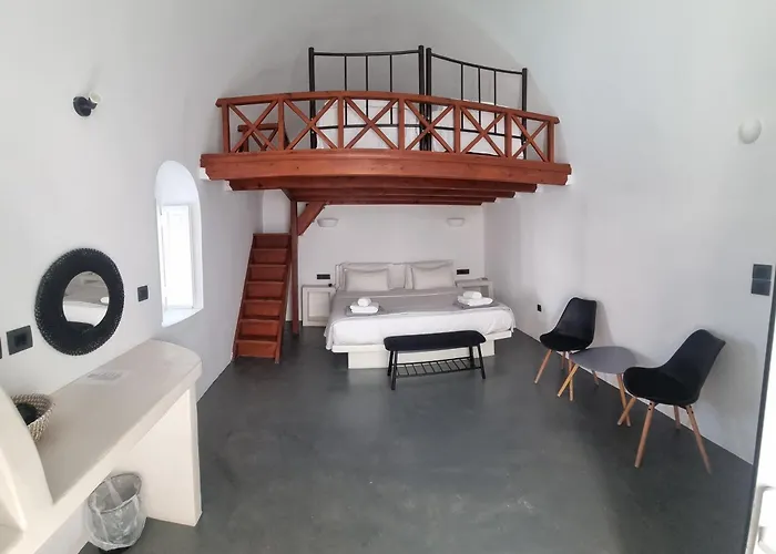 Ξενοδοχείο με διαμερίσματα White Φοινικιά