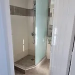 White شقة فندقية 4*