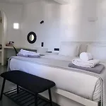 شقة فندقية White